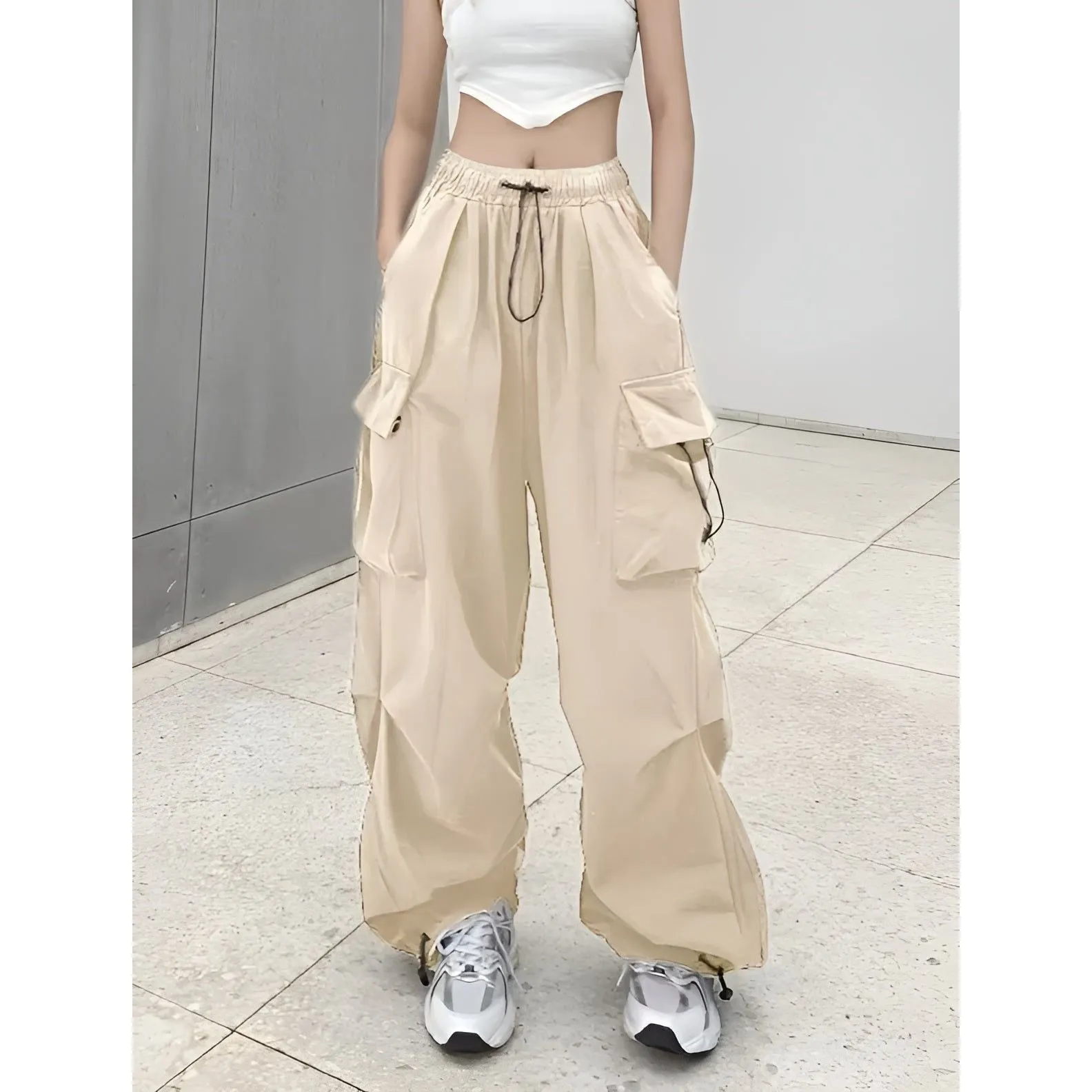 Hannah Cargo Pants - Atmungsaktive Cargo-Hose mit hoher Taille für Frauen