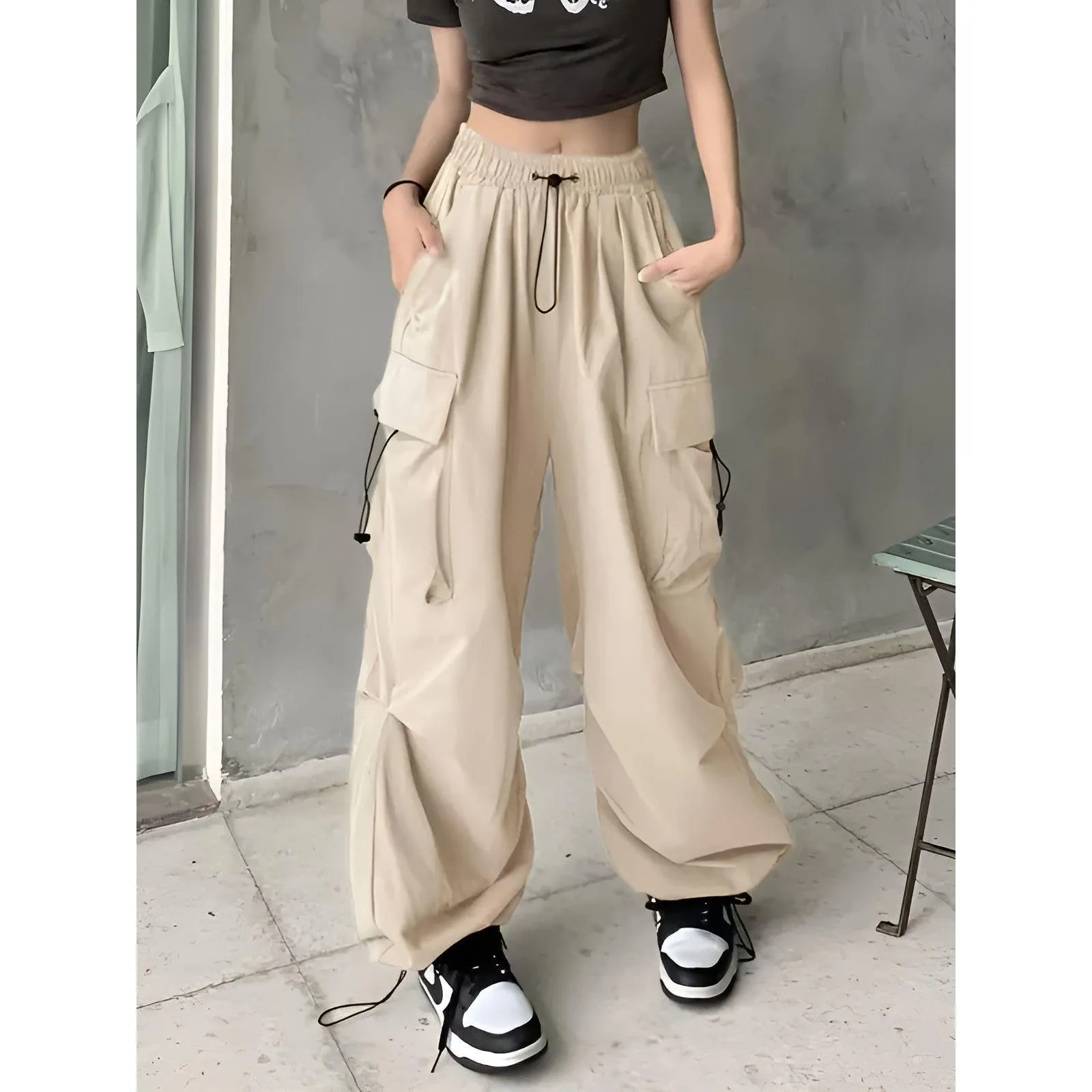 Hannah Cargo Pants - Atmungsaktive Cargo-Hose mit hoher Taille für Frauen