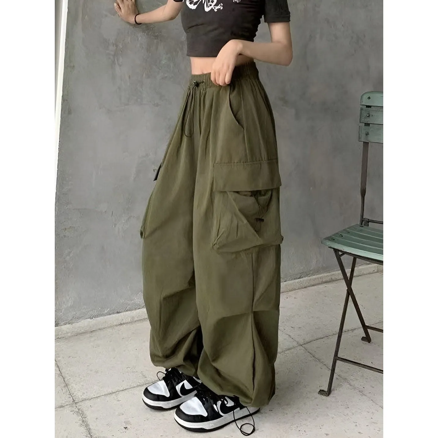 Hannah Cargo Pants - Atmungsaktive Cargo-Hose mit hoher Taille für Frauen